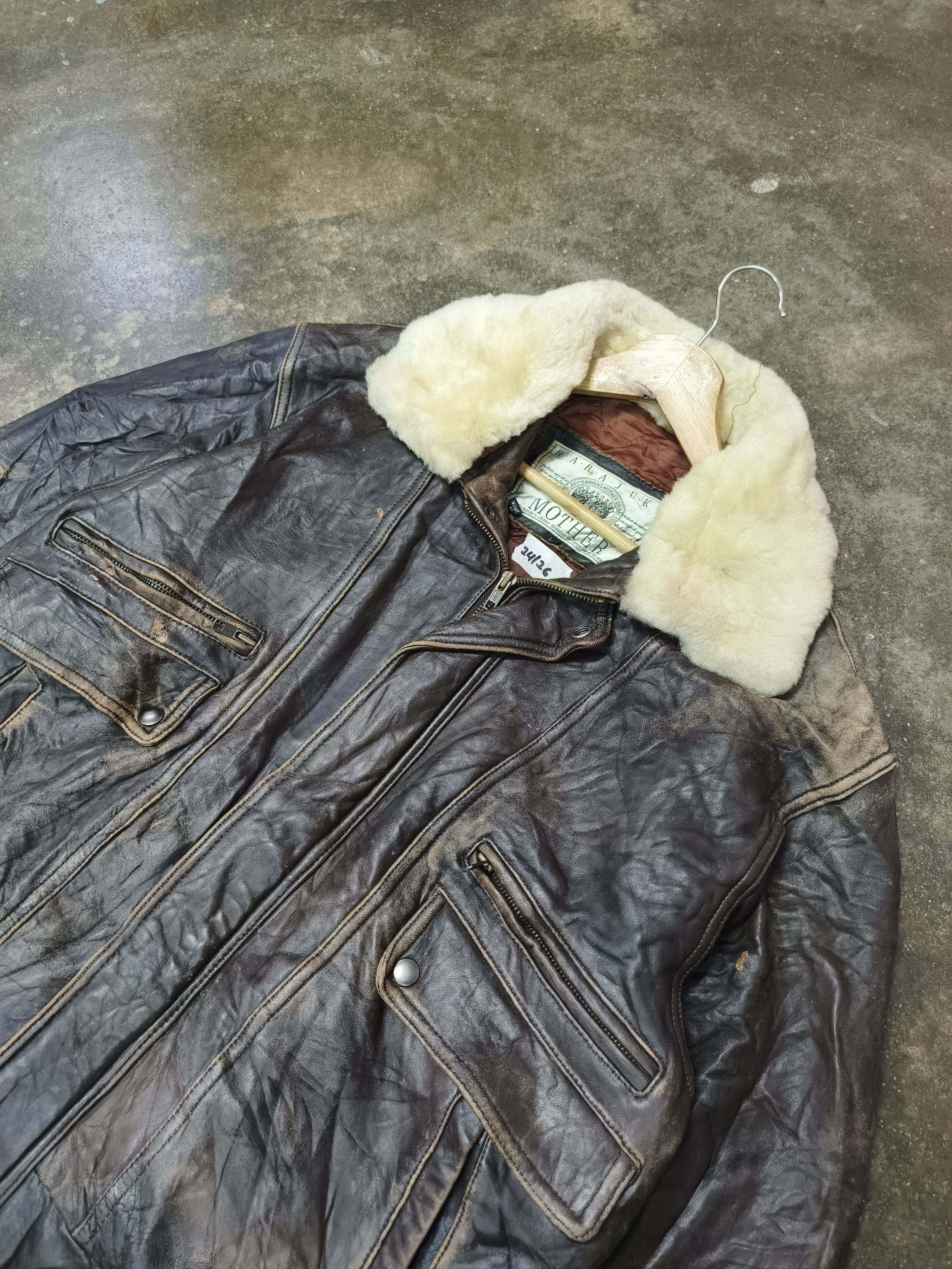 Japanese Brand DISTRESSED HARAJUKU MOTHER LAMBSKIN LEATHER JACKET Faux-fur Size US L / EU 52-54 / 3 - 3 Thumbnail