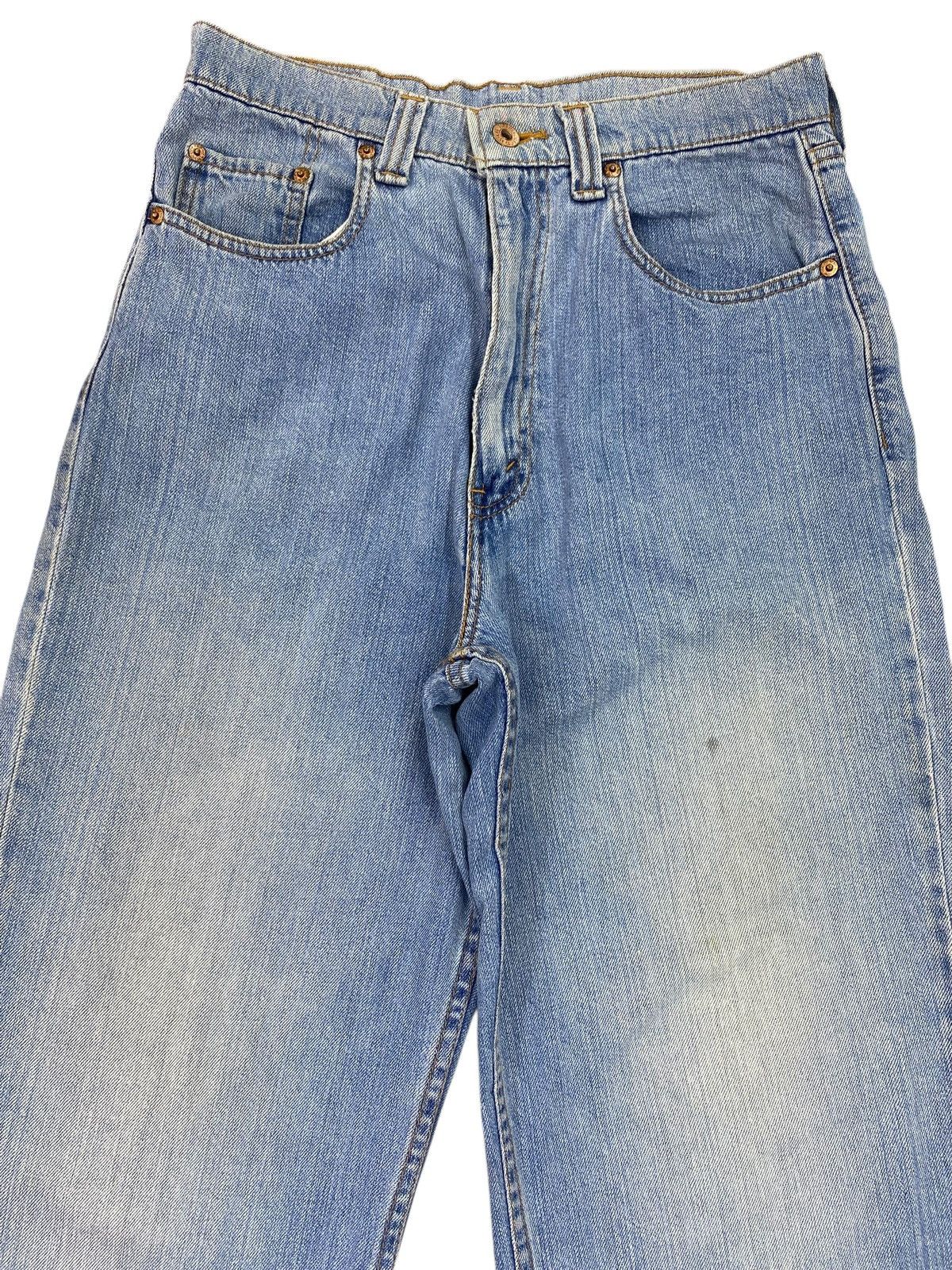 Levi's Levi’s Faded Blue Wash Style Loose Jeans Size US 28 / EU 44 - 2 Thumbnail