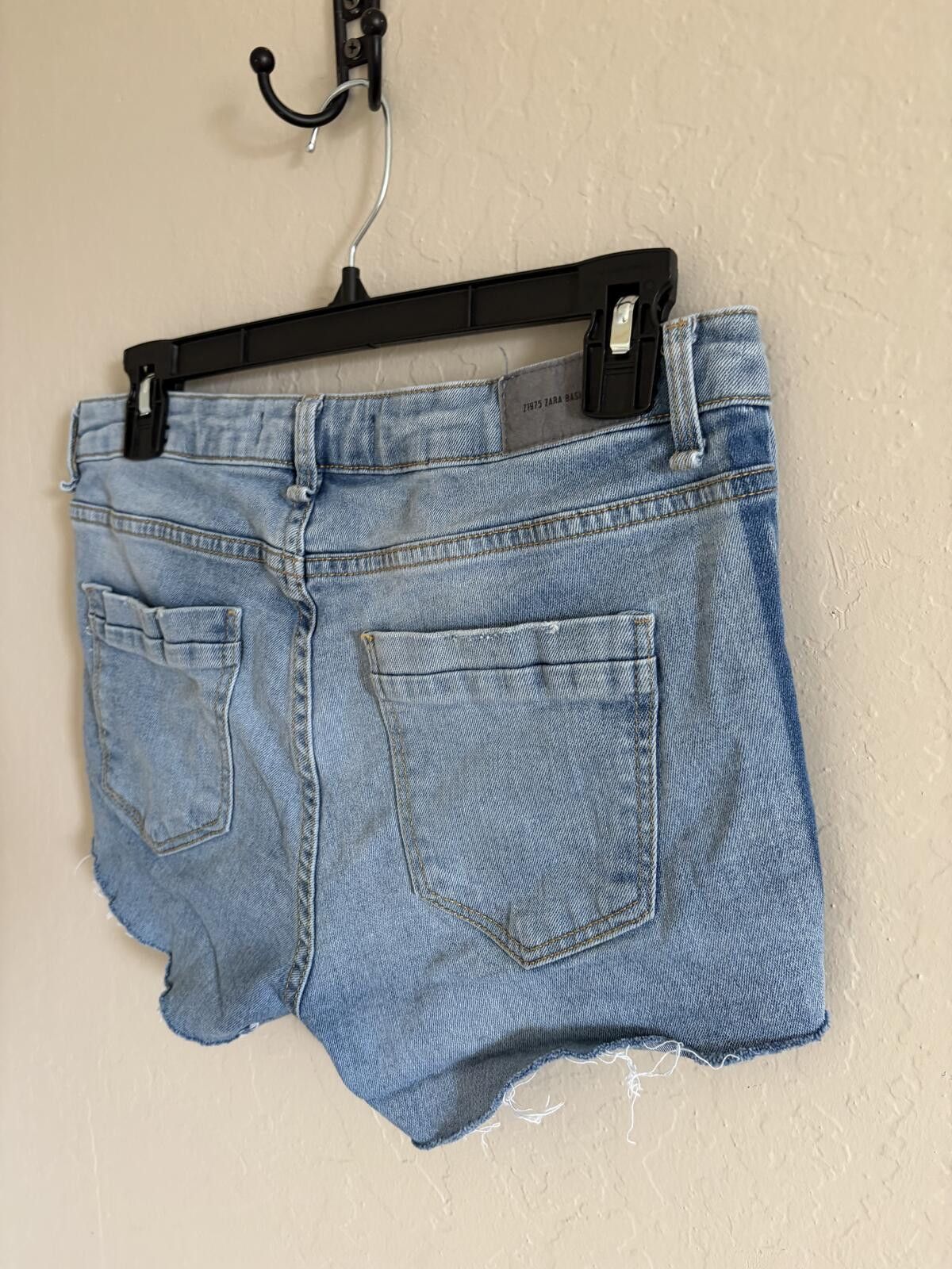 Zara Zara basic cut off shorts Size 30" / US 8 / IT 44 - 5 Thumbnail