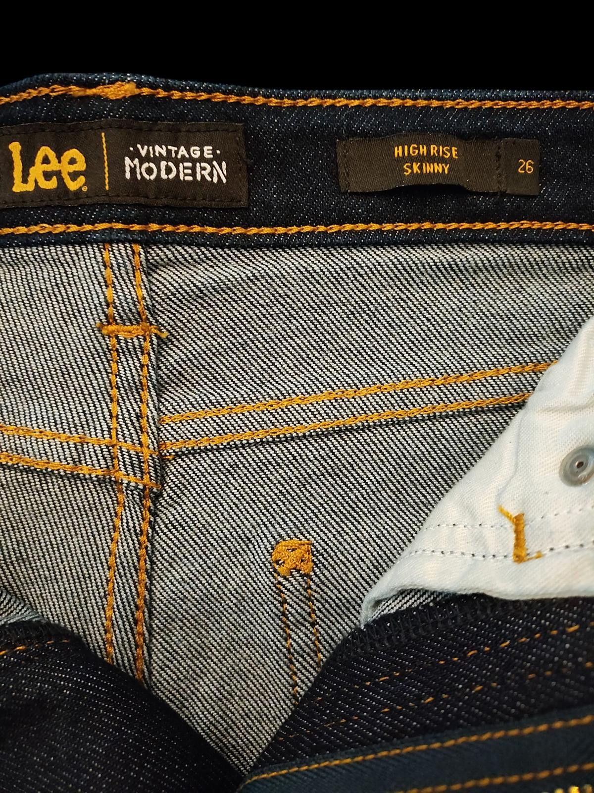Lee Lee Vintage Modern High Rise Skinny Jeans - Size 26 Size 26" / US 2 / IT 38 - 4 Thumbnail