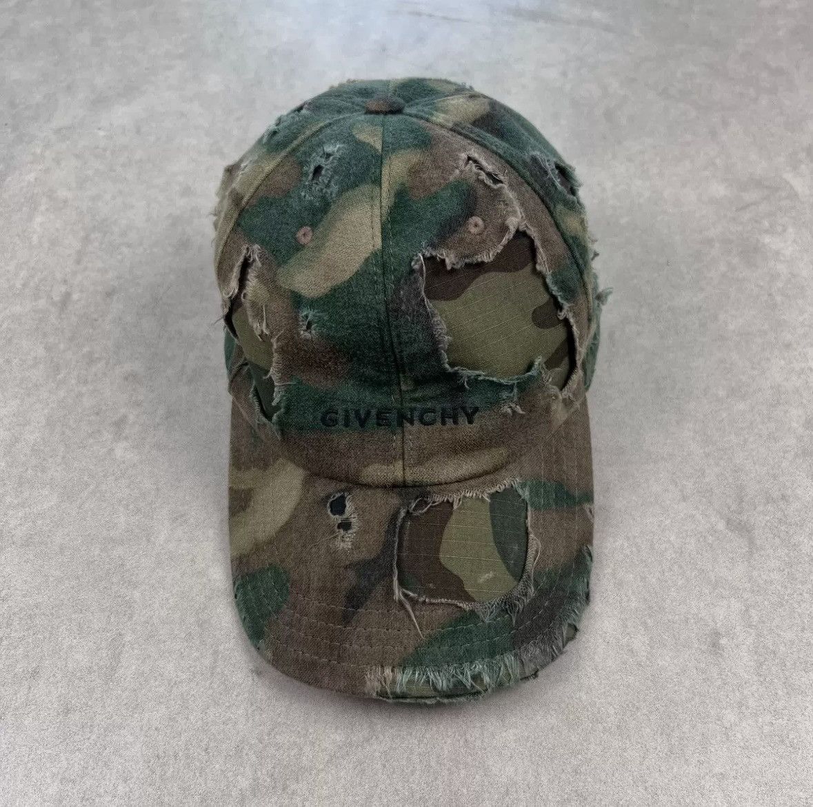 Givenchy Givenchy 23ss hats Size ONE SIZE - 1 Thumbnail