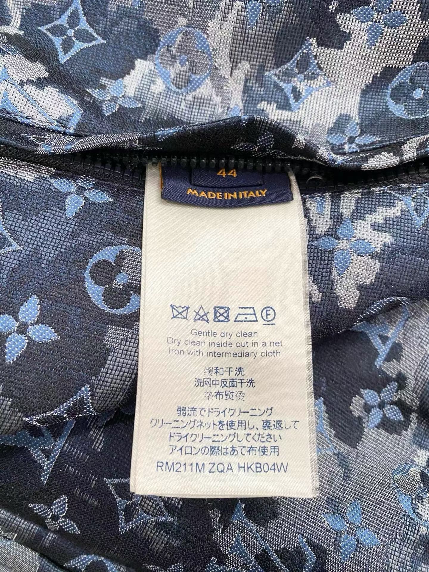 Louis Vuitton Louis Vuitton Monogram Clouds Hooded Jacket Size US S / EU 44-46 / 1 - 6 Thumbnail