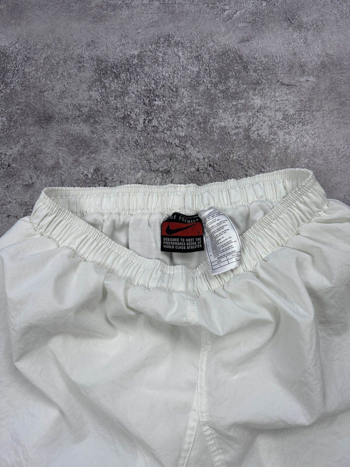 Nike Vintage Nike Shorts Men’s Size L Size US 34 / EU 50 - 7 Thumbnail