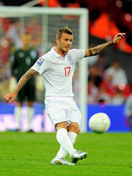 Umbro Umbro x England 2009/10 Beckham #17 Home Soccer Jersey Size US L / EU 52-54 / 3 - 4 Thumbnail