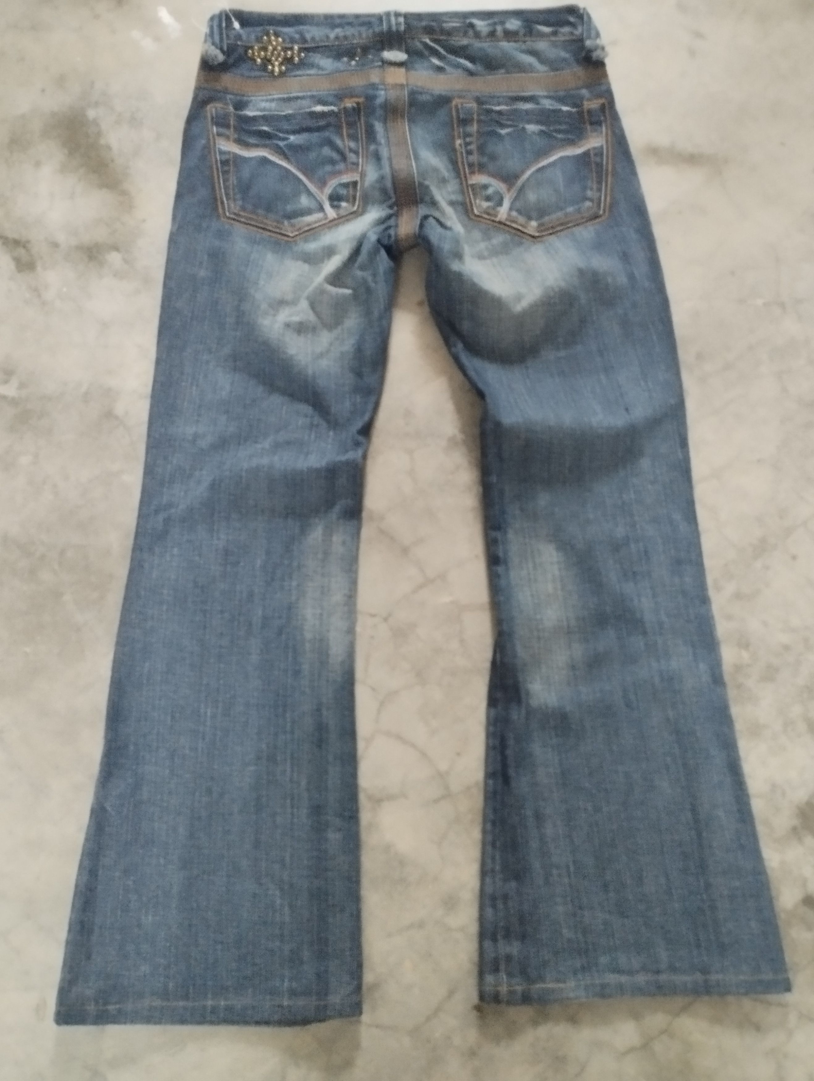 If Six Was Nine 2000s Japanese Archives Back Number Flare Jeans Size US 29 - 2 Thumbnail