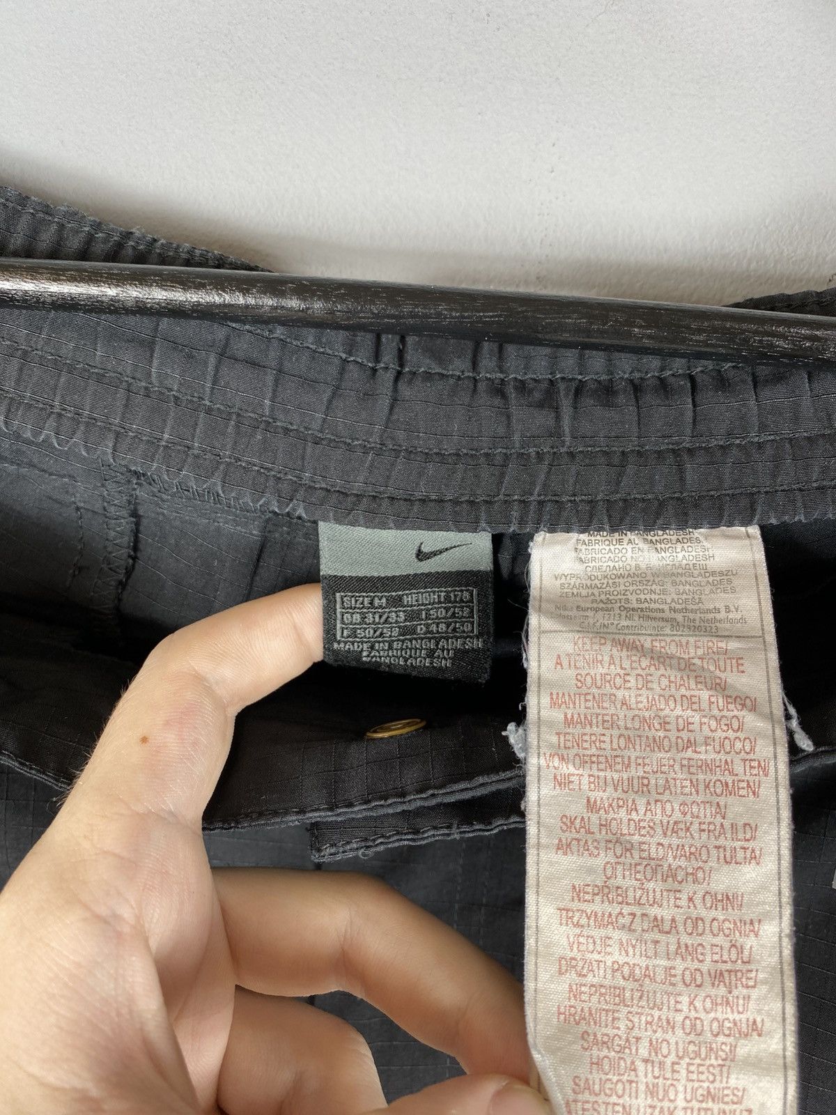 Nike × Vintage 90s Vintage Nike Mini Swoosh Shorts Mens M y2k Size US 32 / EU 48 - 5 Thumbnail