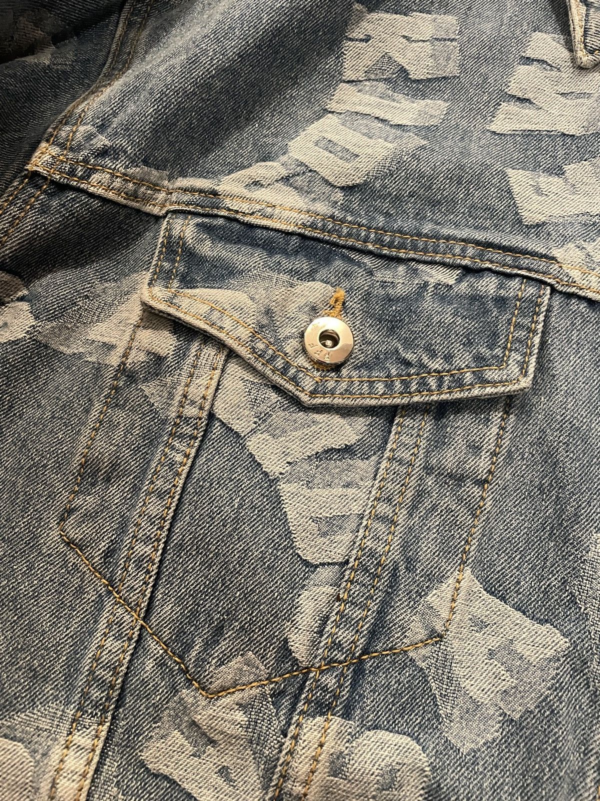 Vintage A Few Good Kids all over denim jacket Size US XL / EU 56 / 4 - 3 Thumbnail