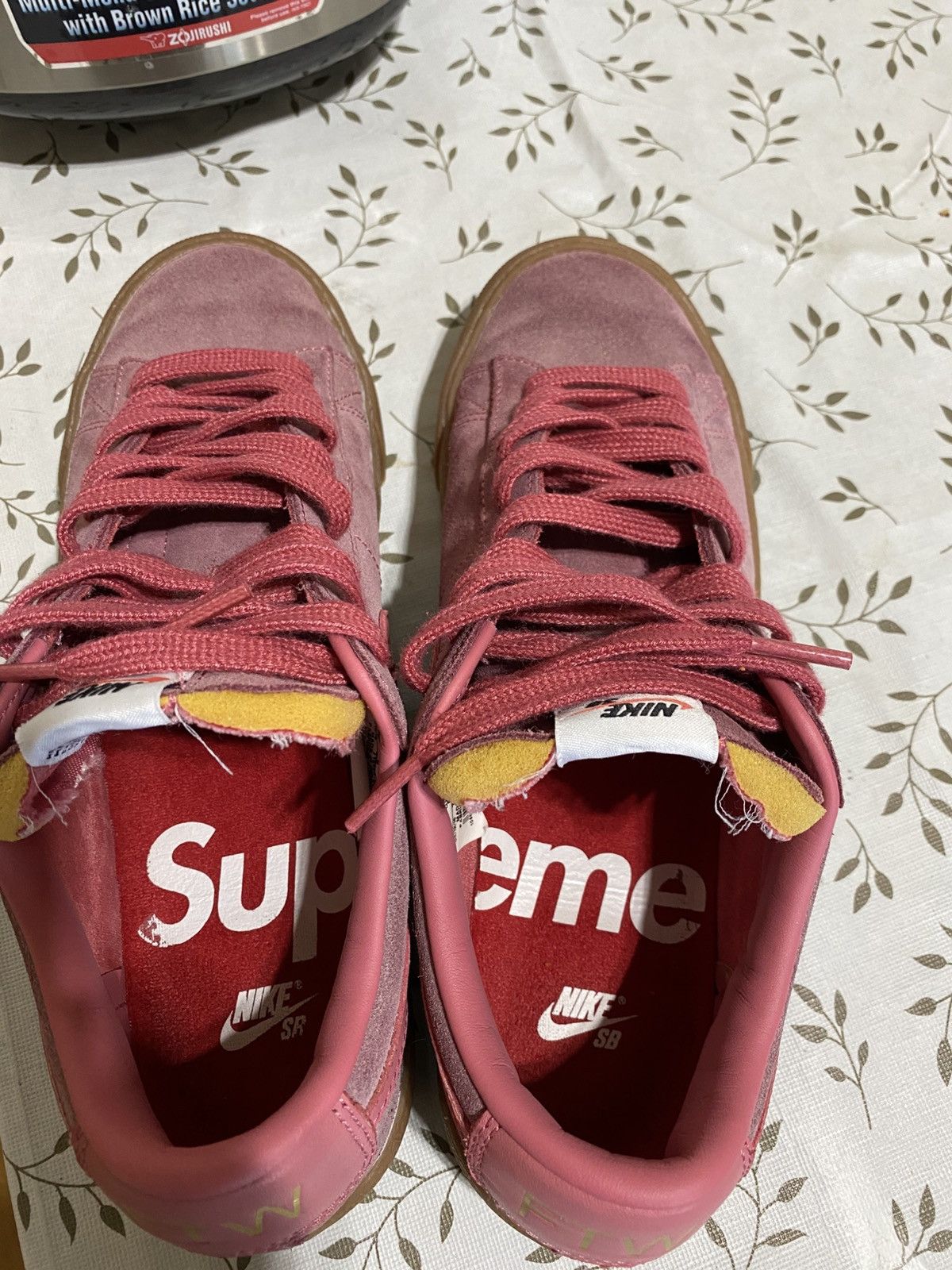 Nike × Supreme Nike Supreme x SB Blazer GT Low Desert Bloom Size US 9 / EU 42 - 6 Thumbnail
