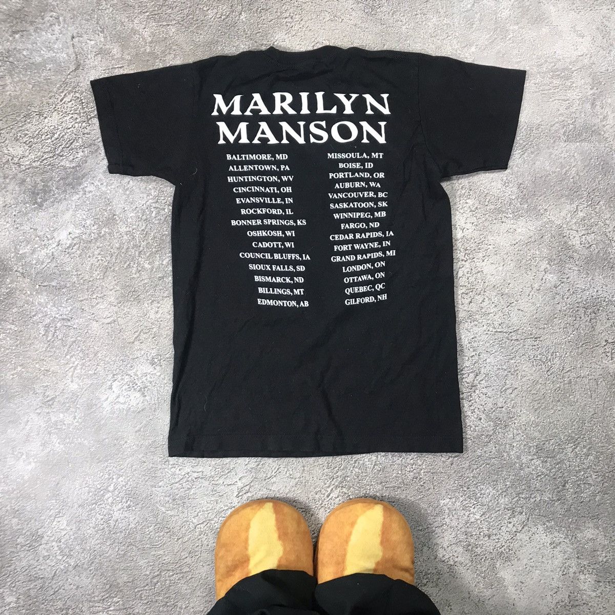 Vintage Vintage Y2K Marilyn Manson Band Tee Graphic Punk Dark Boxy S Size US S / EU 44-46 / 1 - 4 Thumbnail