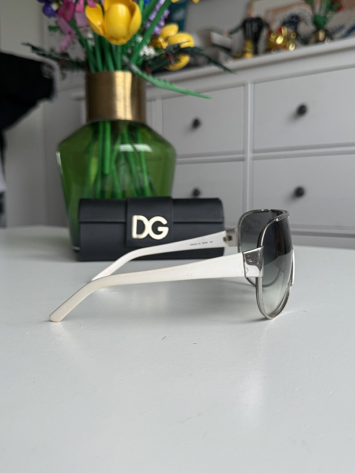 Designer Vintage y2k Dolce & Gabbna shield sunglasses avantgarde rare Size ONE SIZE - 4 Thumbnail