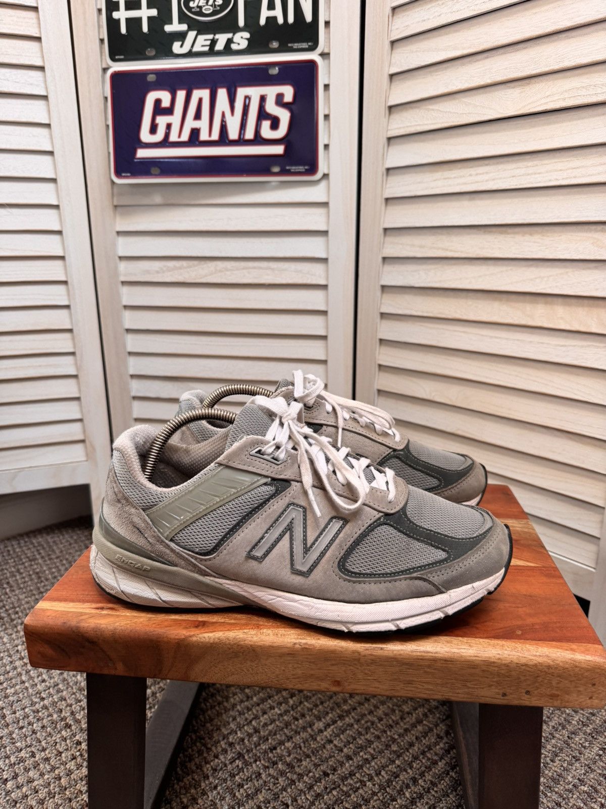 New Balance Men’s Casual Shoes Sneakers New Balance 990 v5 Size US 9 / EU 42 - 5 Thumbnail