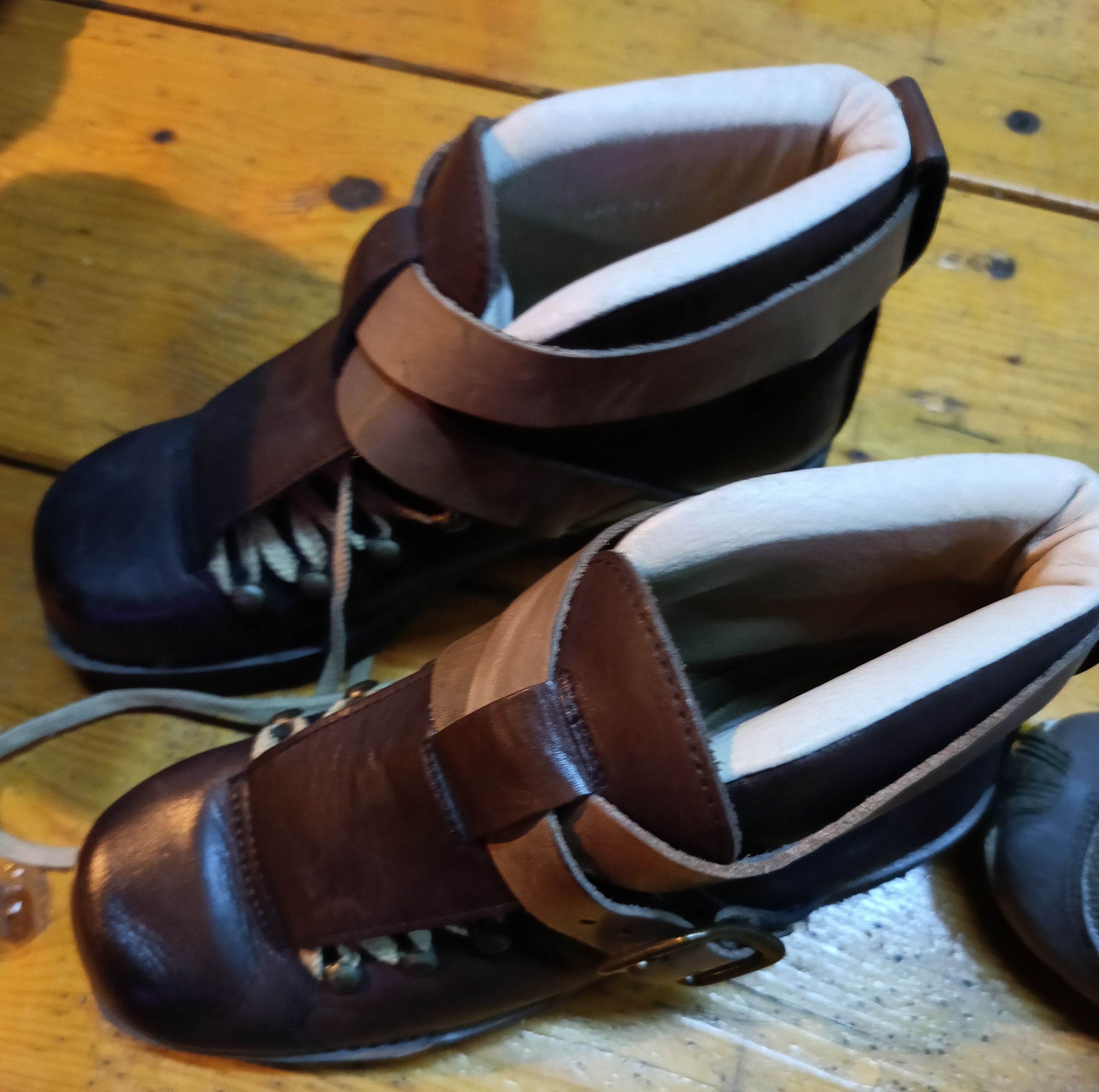 Ne-Net Ne - Net By Issey Miyake Adjustable Buckle High Cut Boots Size US 4 / IT 34 - 2 Thumbnail