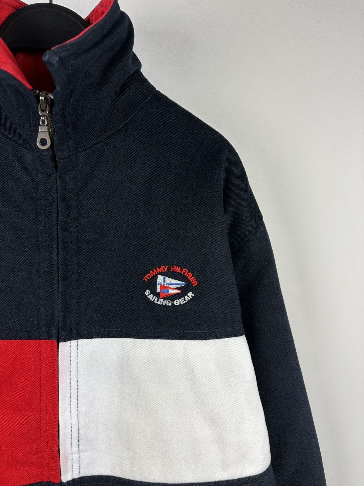Tommy Hilfiger × Vintage Vintage 90’s Tommy Hilfiger Big Embroidered Logo Jacket Size US XS / EU 42 / 0 - 14 Thumbnail
