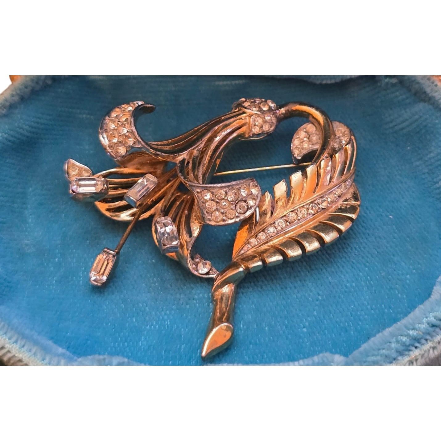 Vintage Stunning Boucher 3089 Lilly Flower Brooch (A6543) Size ONE SIZE - 2 Thumbnail