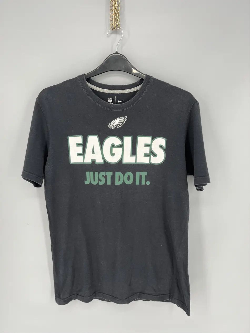 American Eagle Outfitters Vintage Y2K Mens Nike NFL Jersey Eagles "Just do it" Size US M / EU 48-50 / 2 - 3 Thumbnail
