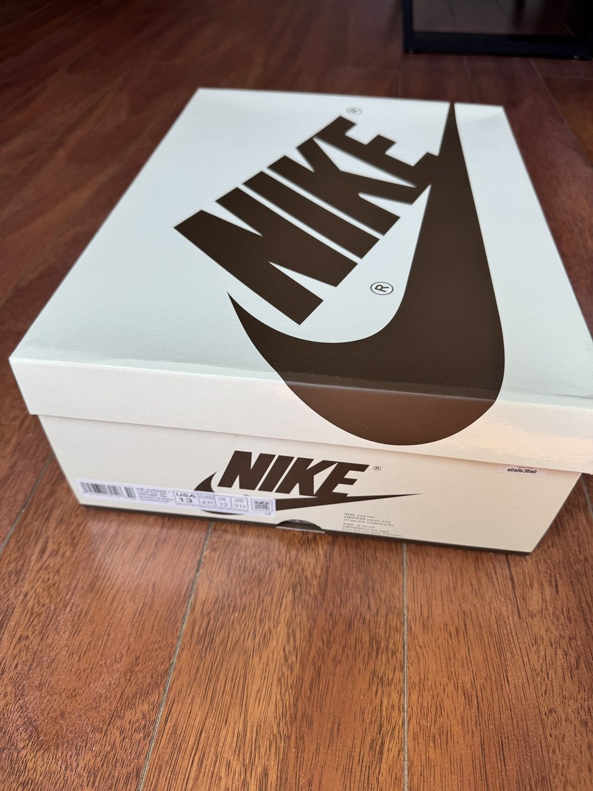 Nike Travis Scott x Air Jordan 1 Low “Reverse Mocha” Size US 13 / EU 46 - 9 Thumbnail