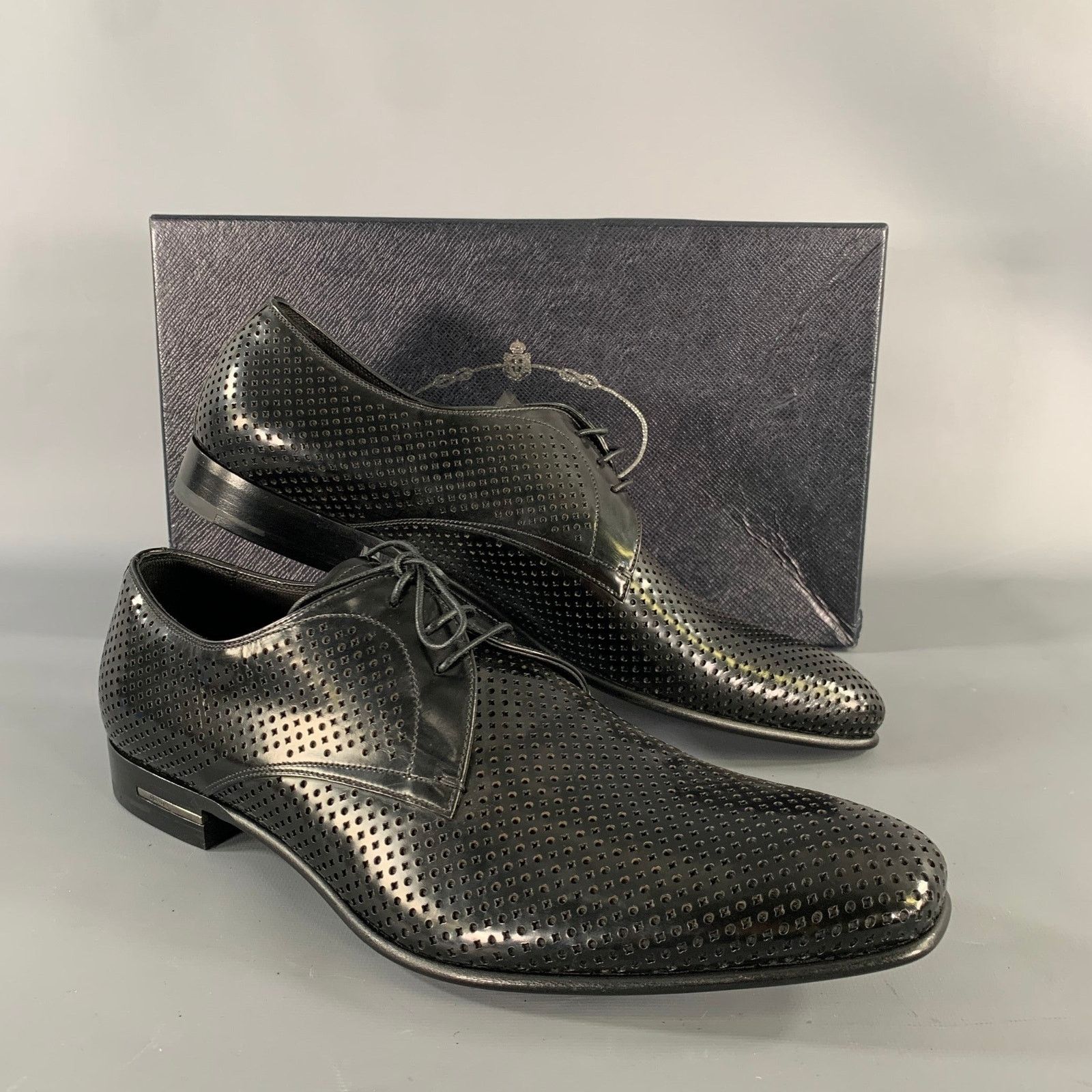 Prada PRADA Size 9 Black Perforated Leather Lace Up Lace Up Shoes Size US 9 / EU 42 - 11 Thumbnail