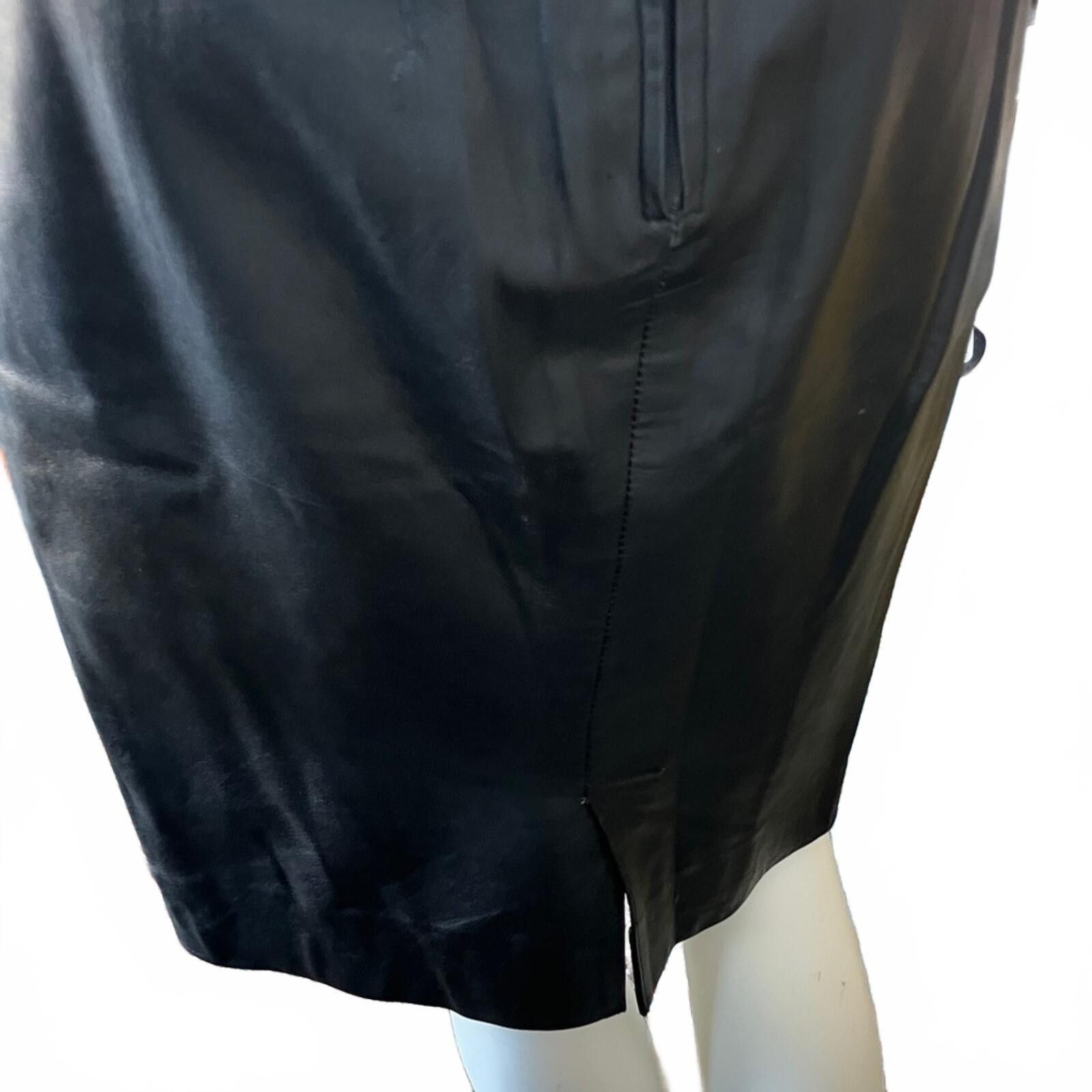 Vera Pelle Vera Pelle Elegant Black Leather Pencil Skirt Size 30" / US 8 / IT 44 - 6 Thumbnail