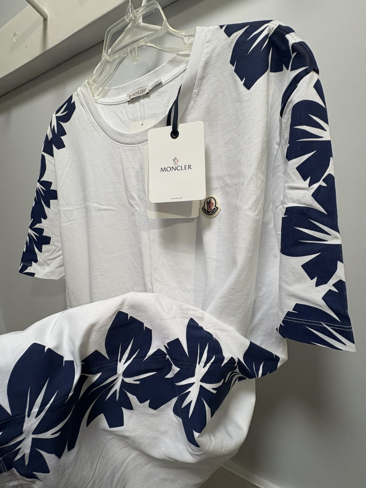 Moncler Moncler Floral T-Shirt SS23 Size US XXL / EU 58 / 5 - 4 Thumbnail