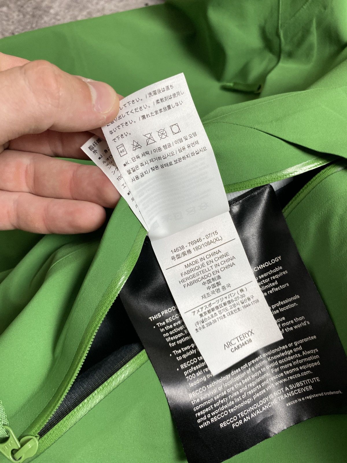 Arc'teryx Arcteryx Gore Tex Jacket Size XL / US 12-14 / IT 48-50 - 19 Thumbnail