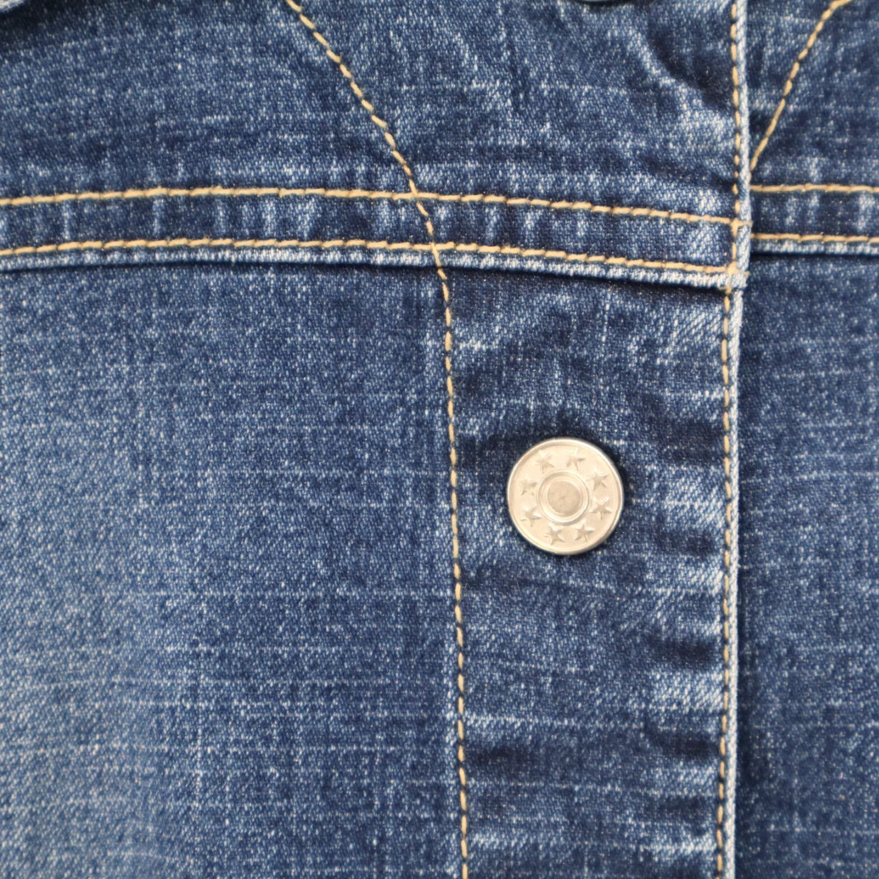 Vintage VINTAGE AMI Denim Jacket Women Size M Blue Trucker Cowgirl Western Jacket Size M / US 6-8 / IT 42-44 - 4 Thumbnail