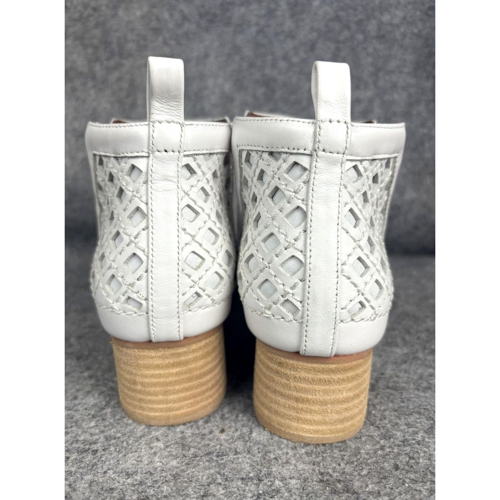 Jeffrey Campbell Jeffrey Campbell Taggart Boots Womens 7.5 White Leather Ankle Cutout Geometric Pointed Toe Bootie Size US 8 / IT 38 - 6 Thumbnail