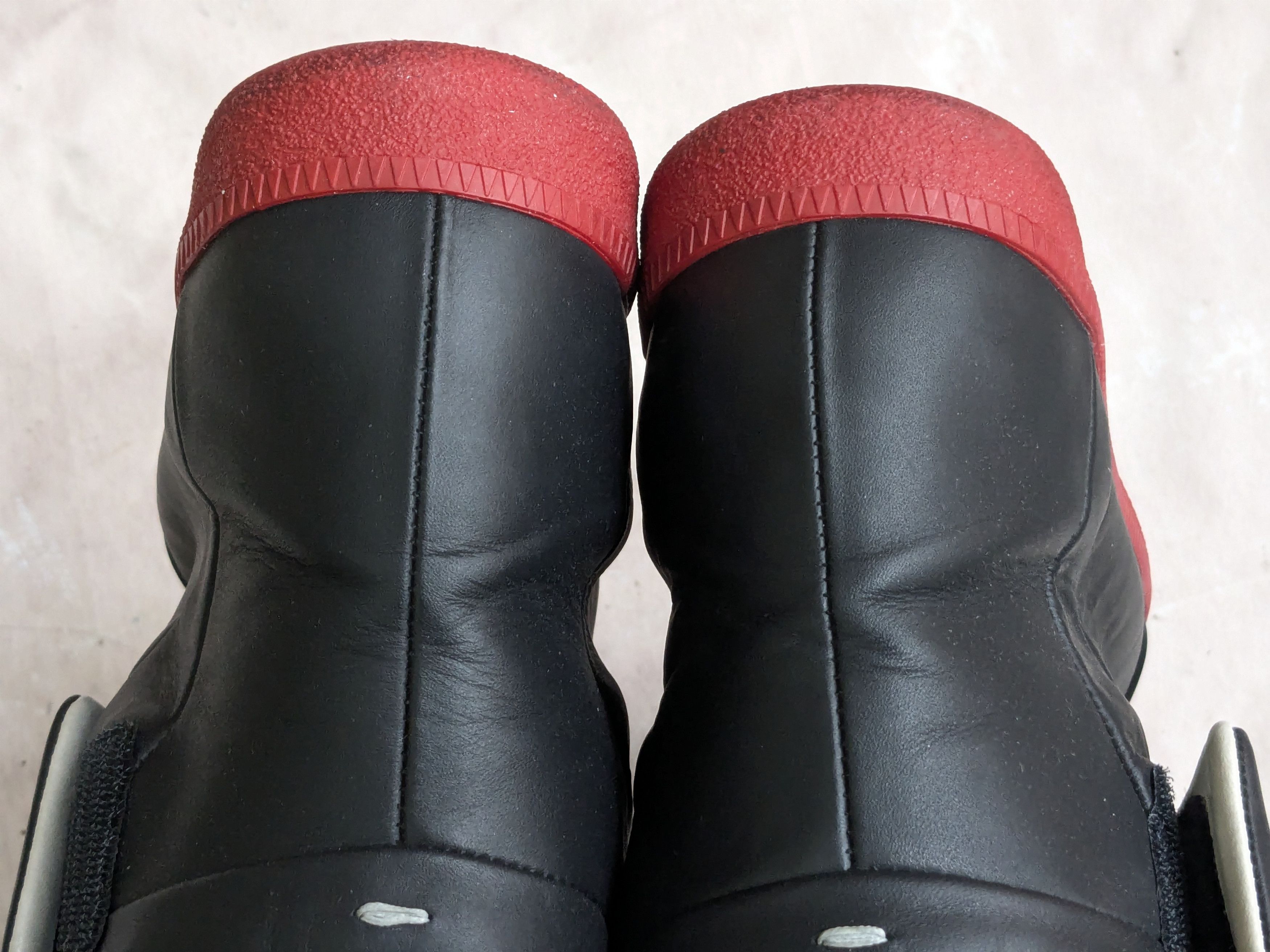 Maison Margiela Maison Margiela Future High Top Sneakers Black Red 10 43 Size US 10 / EU 43 - 16 Thumbnail