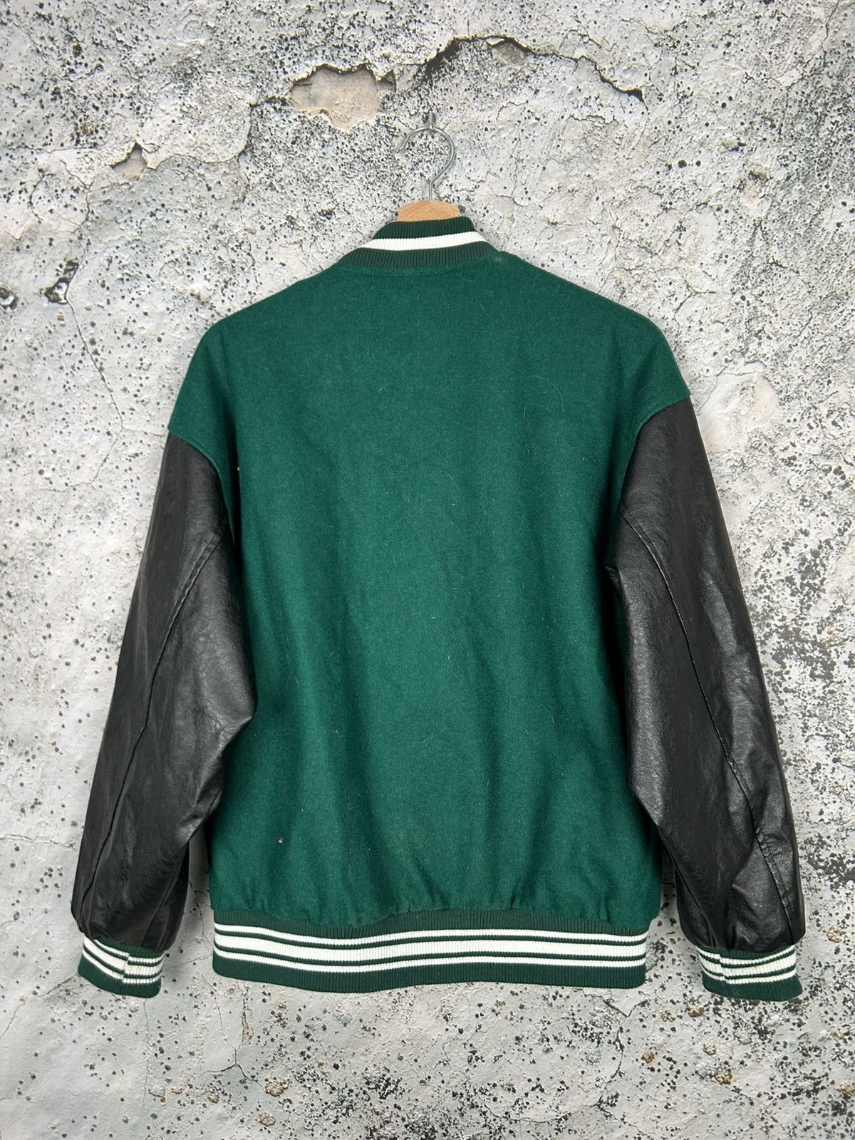 Japanese Brand Vintage Black Air Green Wool Varsity Jacket Streetwear Baggy Size US M / EU 48-50 / 2 - 6 Thumbnail