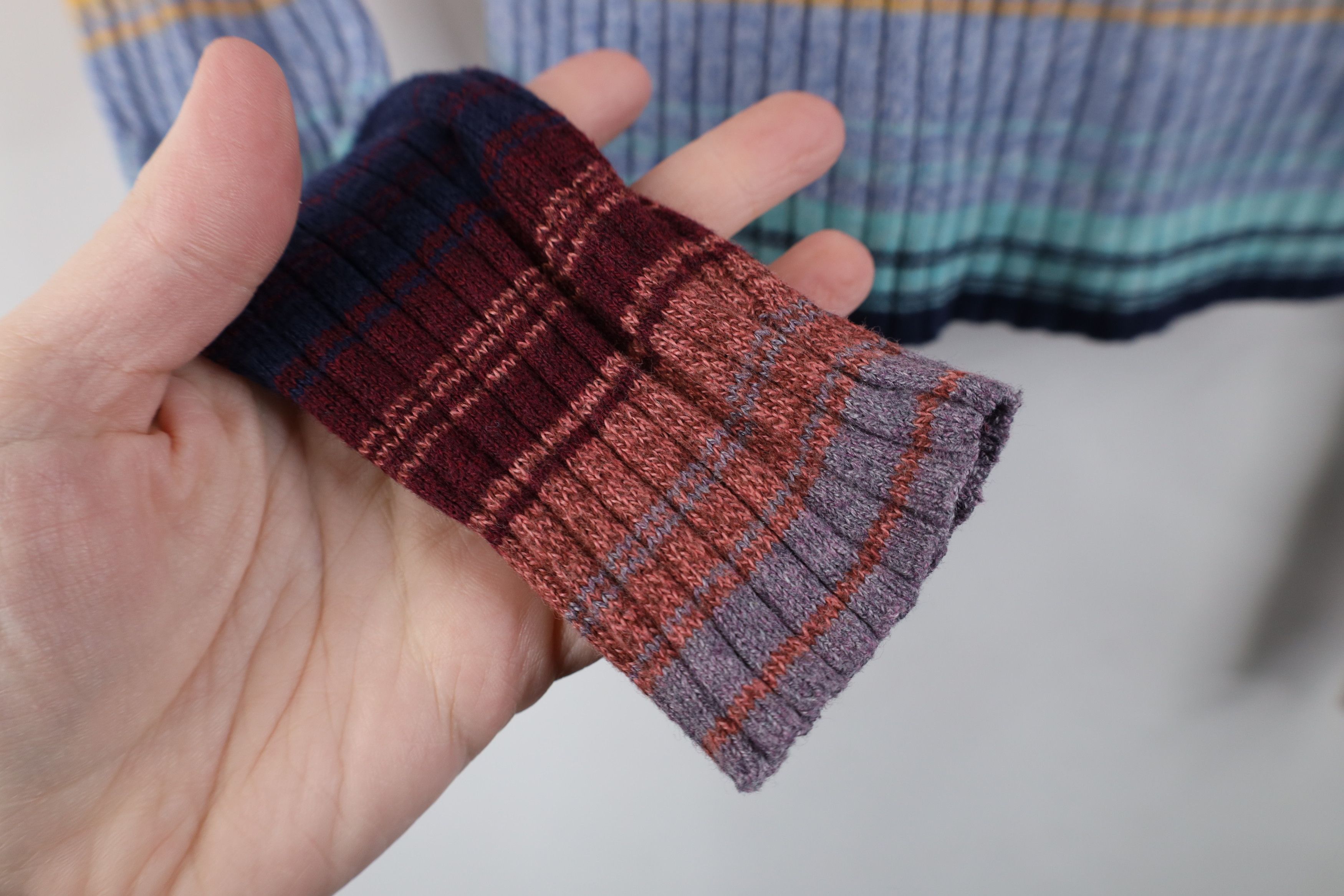 American Eagle Outfitters Vintage Y2K American Eagle Striped Turtleneck Sweater Size M / US 6-8 / IT 42-44 - 7 Thumbnail