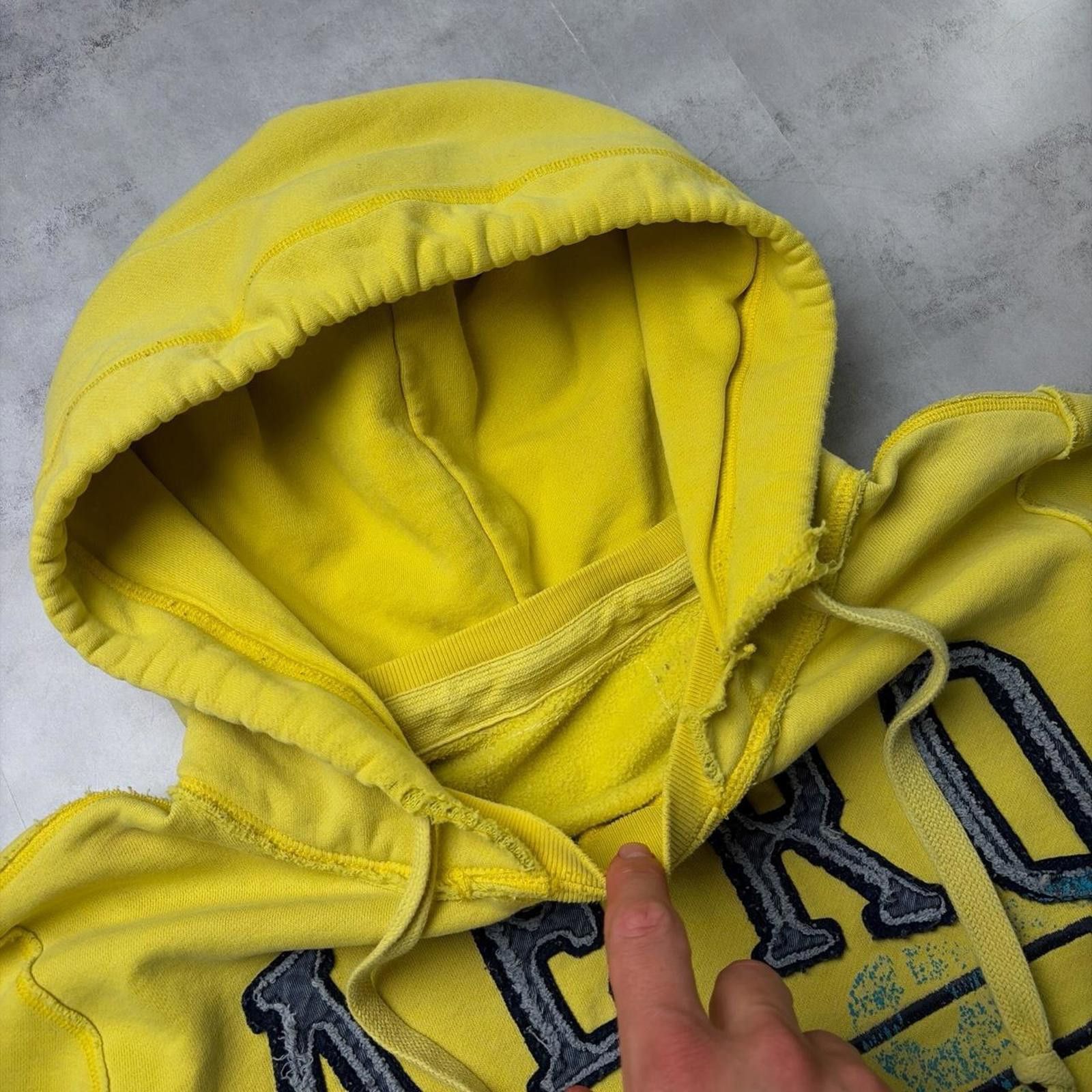 Aeropostale Y2K Yellow Aeropostale Grunge Skater Distressed Hoodie Size US XL / EU 56 / 4 - 6 Thumbnail