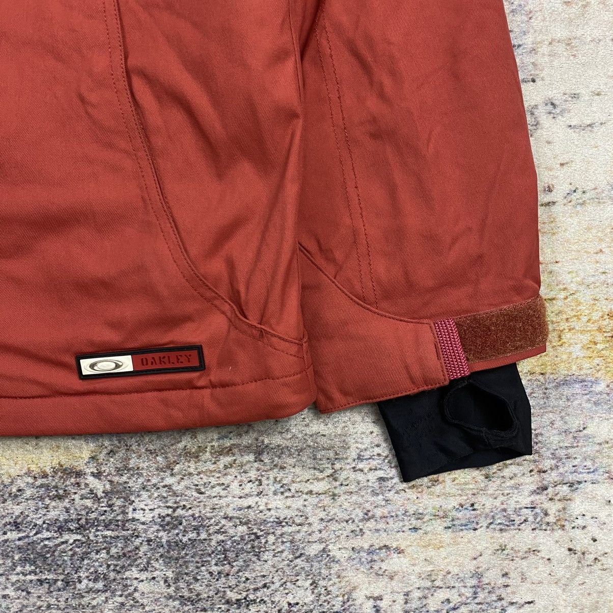Oakley Oakley snowboard jacket red Size US L / EU 52-54 / 3 - 5 Thumbnail