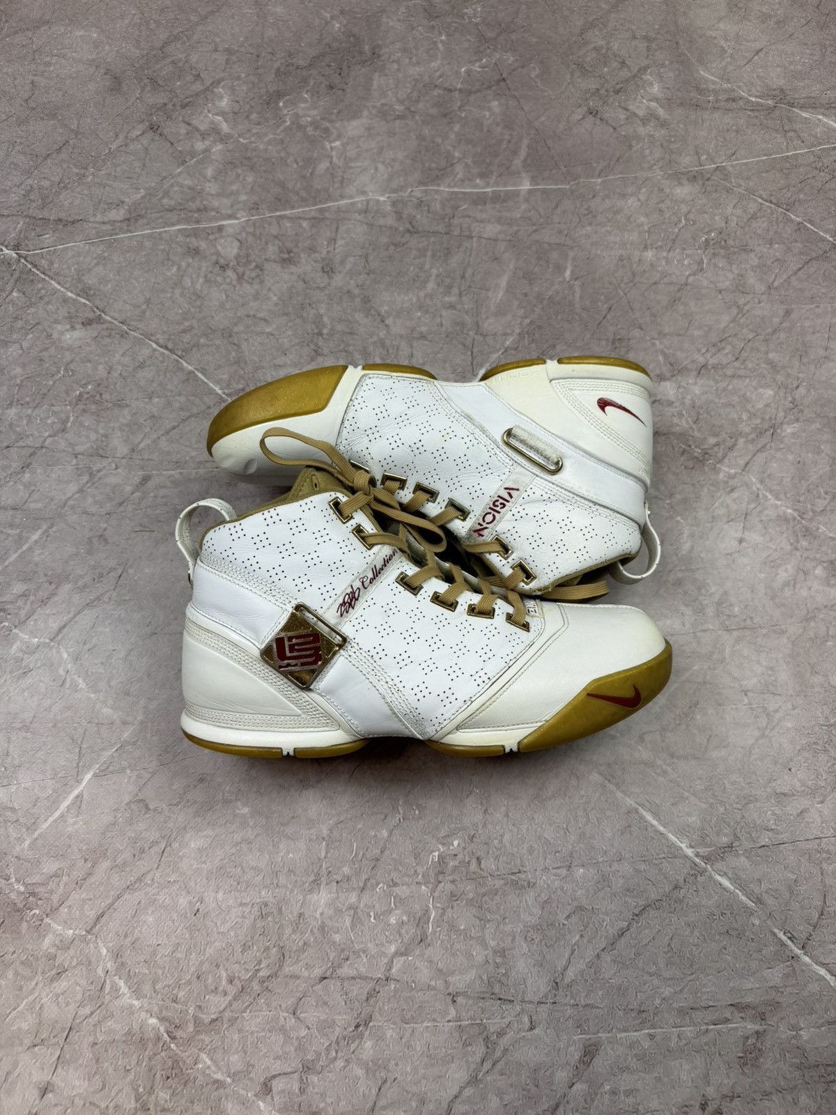Nike Lebron 5 Zoom V size 10 basketball nba Size US 11 / EU 44 - 16 Thumbnail