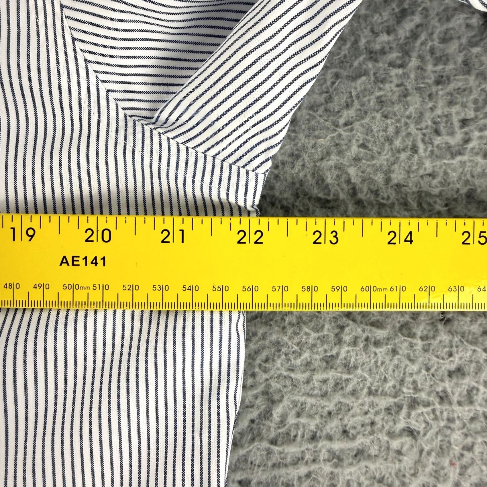 Brooks Brothers Brooks Brothers 1818 Button-Up Dress Shirt Mens Large Blue White Stripe Regent Shirt Size 42R - 5 Thumbnail