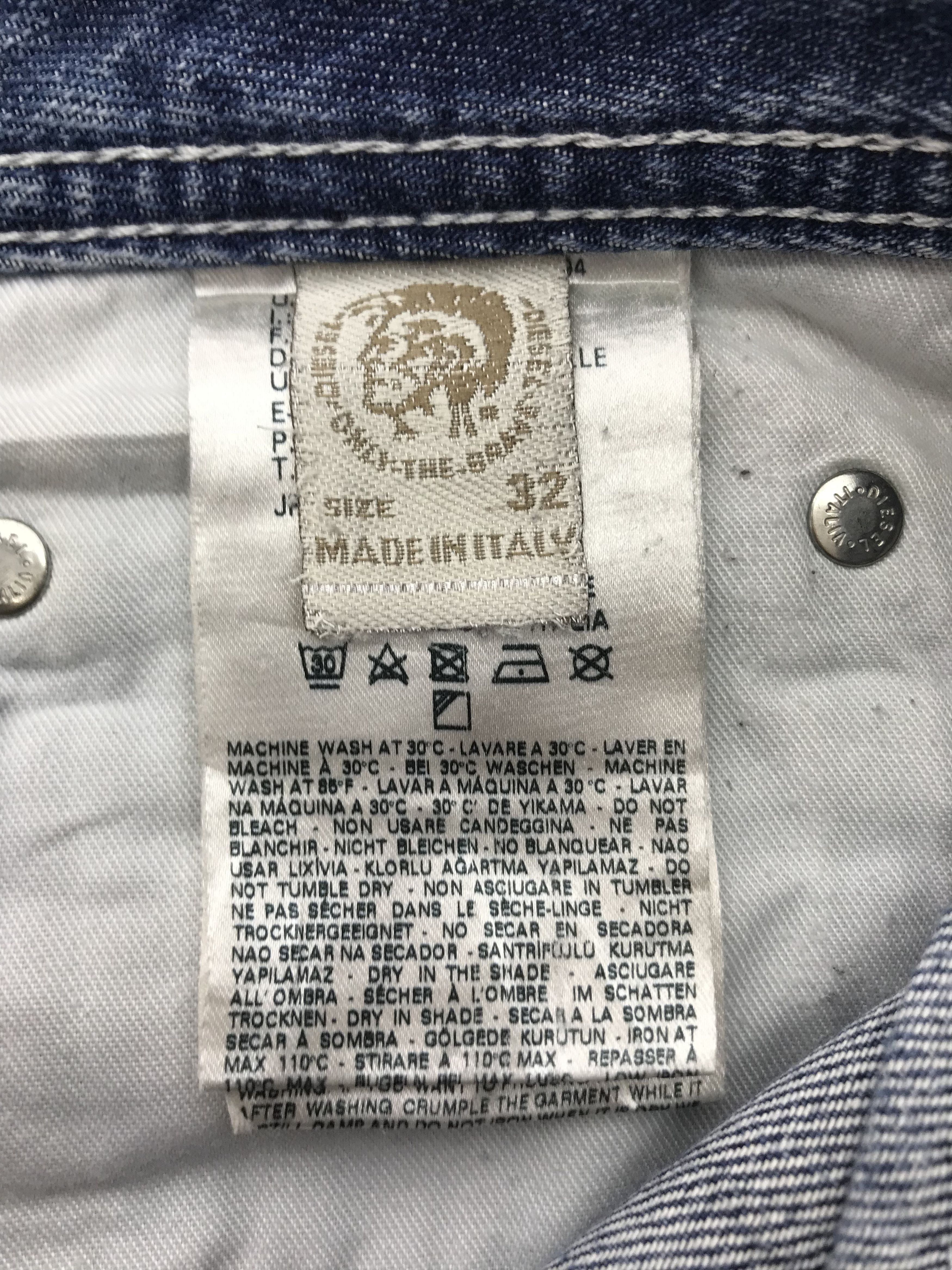 Diesel Vintage Diesel Distressed Flare Jeans Size US 33 - 12 Thumbnail