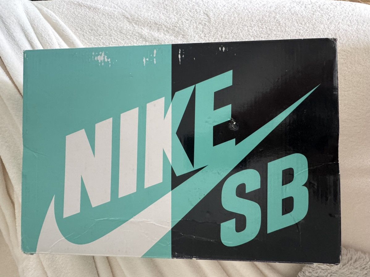 Nike Nike SB Dunk Low Hackey Sack Size US 10.5 / EU 43-44 - 8 Thumbnail