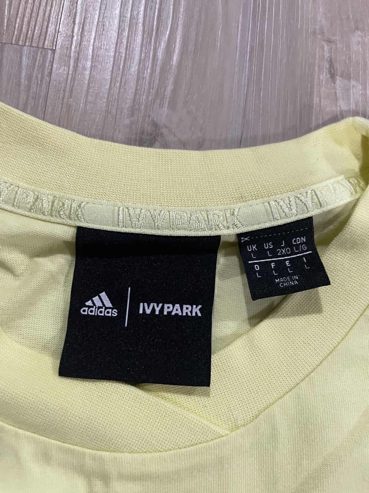 Ivy Park FULL IVY PARK SET! SOLD TOGETHER! Size US 32 / EU 48 - 7 Thumbnail