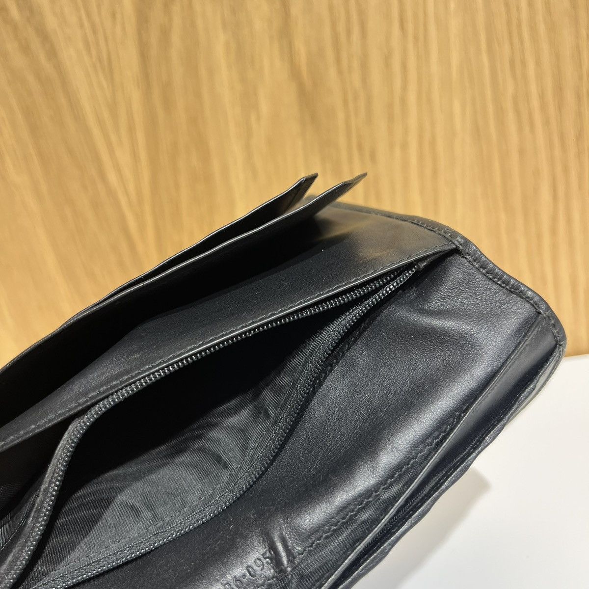 Gucci 🔹Gucci Leather Wallet 143386 Size ONE SIZE - 4 Thumbnail