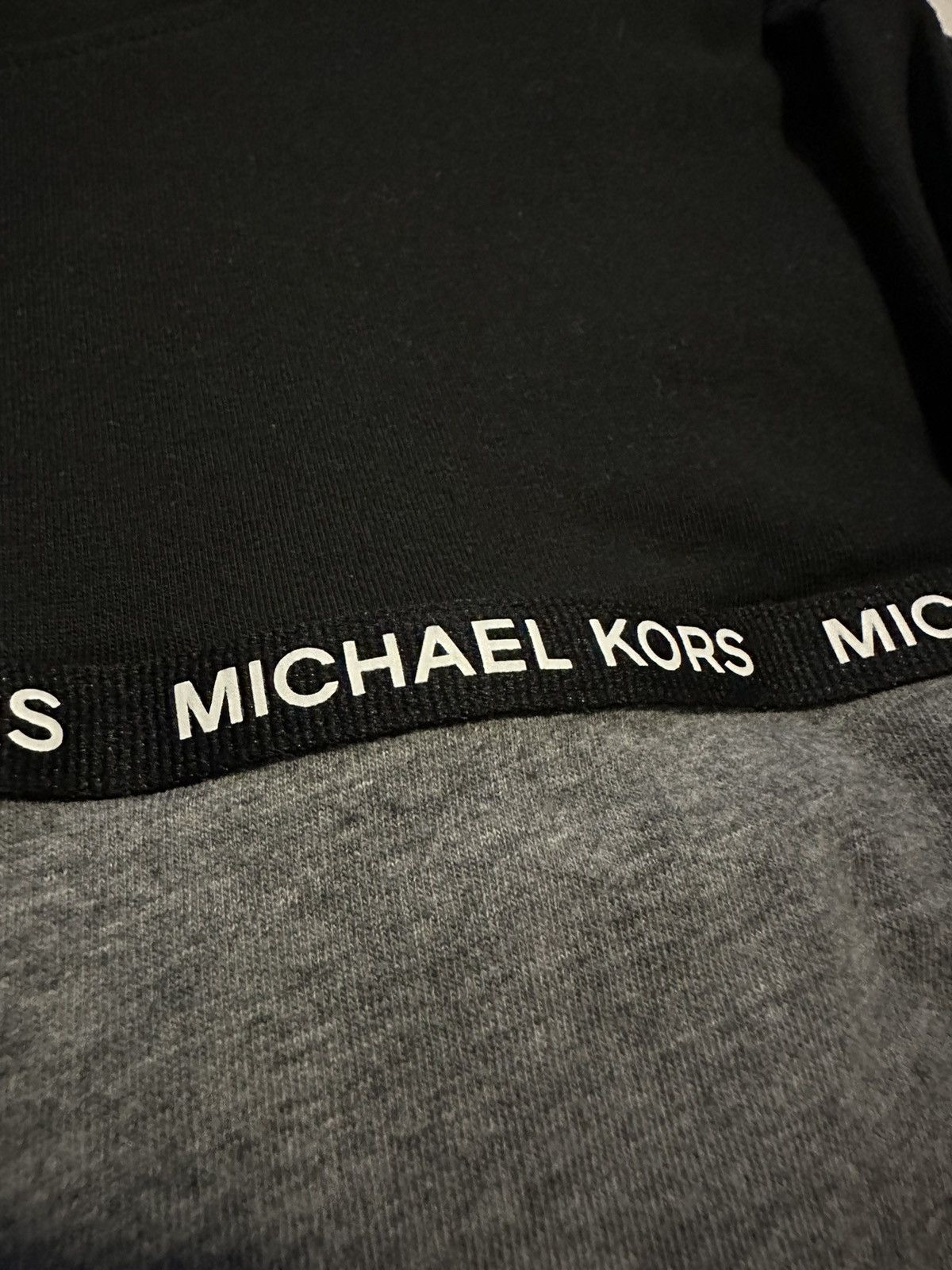 Michael Kors Michael Kors Long Sleeve Black/Gray Shirt Size US M / EU 48-50 / 2 - 3 Thumbnail