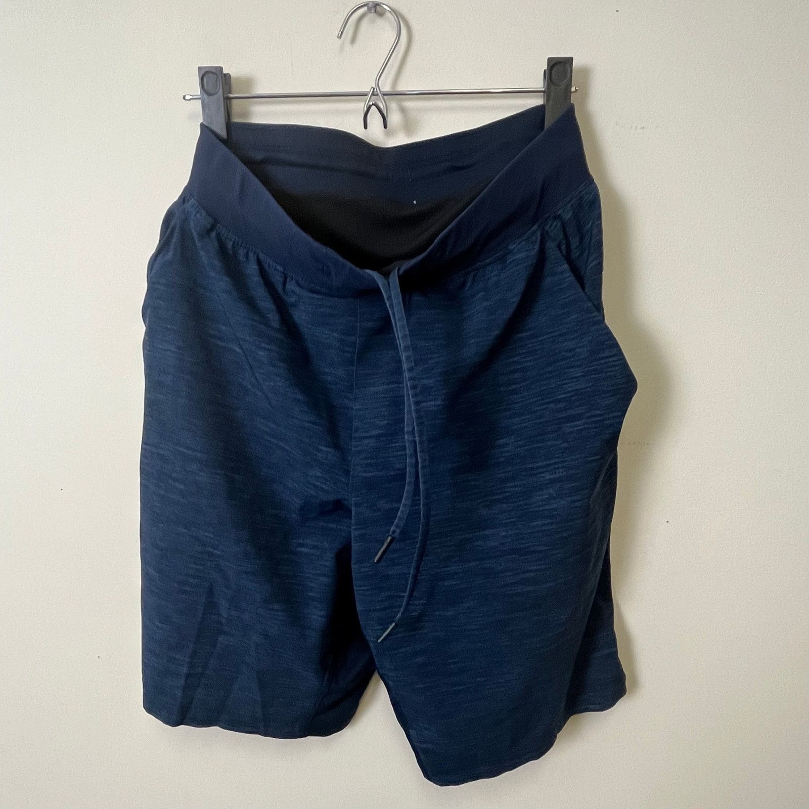 Lululemon Lululemon T.H.E. Short 9 Inch Heather Navy Lined Medium Size US 32 / EU 48 - 5 Thumbnail