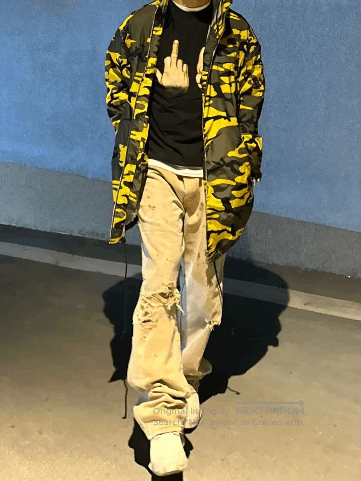 Prada Prada Camo Print Parka. Size US M / EU 48-50 / 2 - 7 Thumbnail