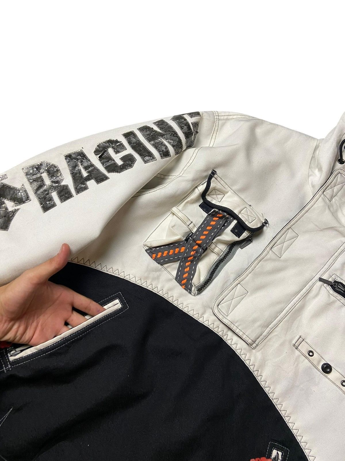 Descente × Japanese Brand × Vintage Vintage DESCENTE Snowboard Ski Wear Jacket (119) Size US M / EU 48-50 / 2 - 4 Thumbnail