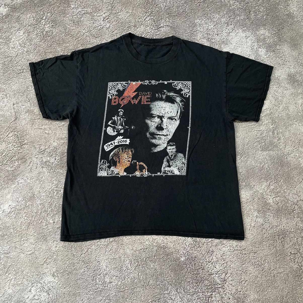 Vintage Vintage 2000s Graphic Tee Bowie Horror Punk Faded Black M Size US M / EU 48-50 / 2 - 3 Thumbnail