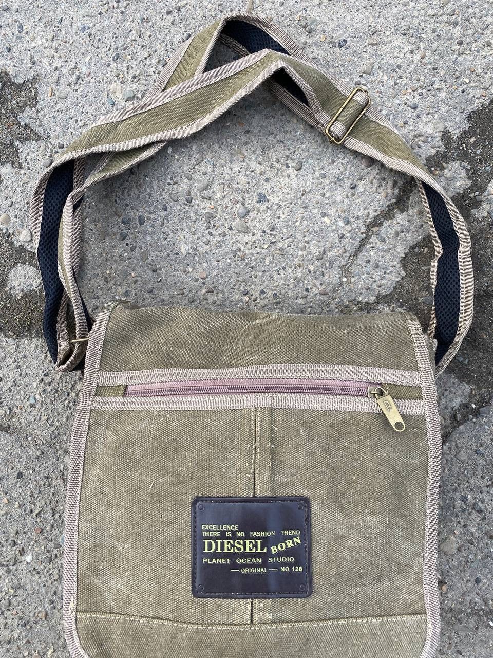 Diesel × Vintage Diesel Faded RARE Y2k vintage distressed sling bag Size ONE SIZE - 3 Thumbnail