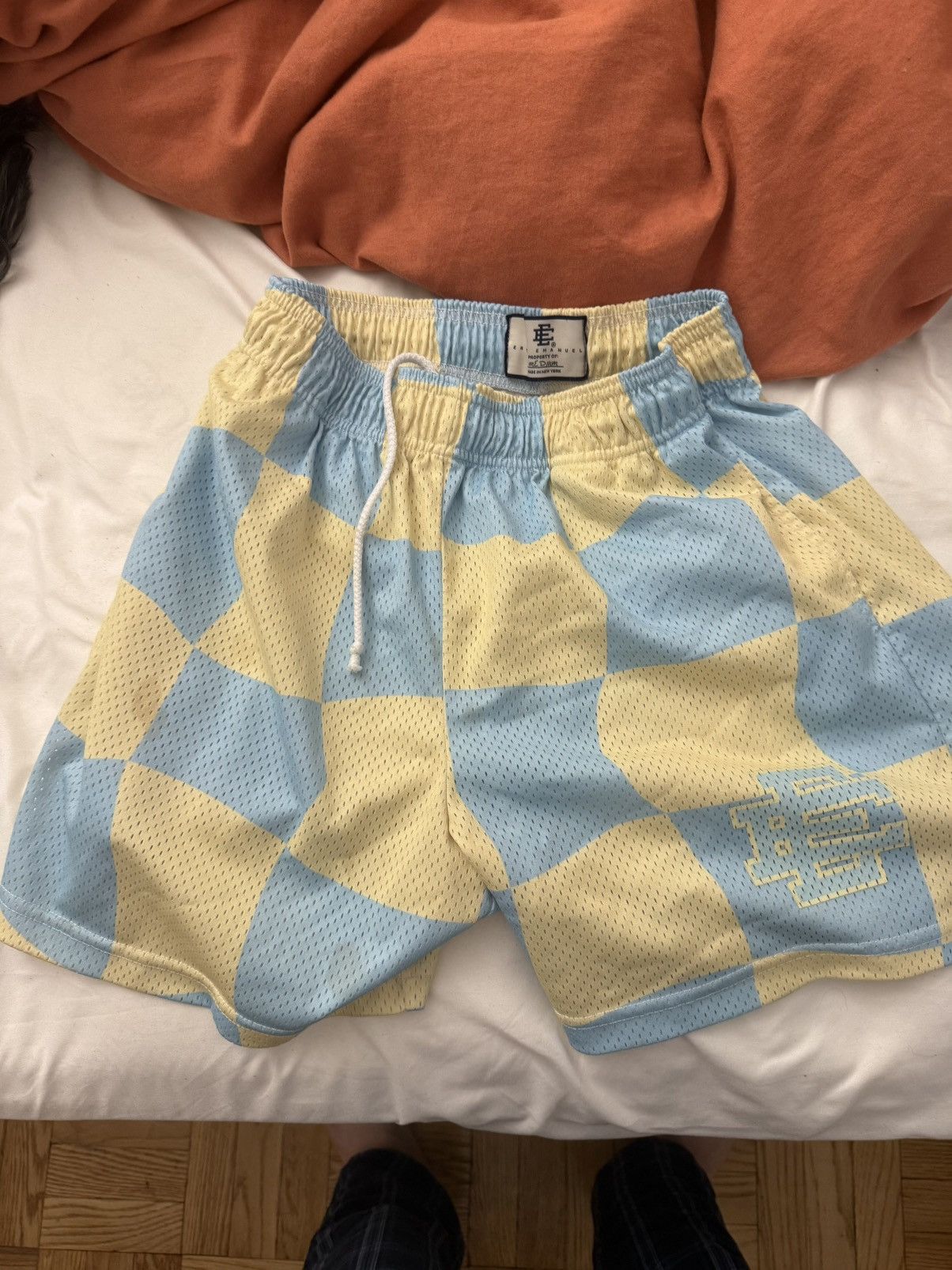 Eric Emanuel Blue and Yellow Eric Emmanuel Shorts Size US 28 / EU 44 - 1 Thumbnail