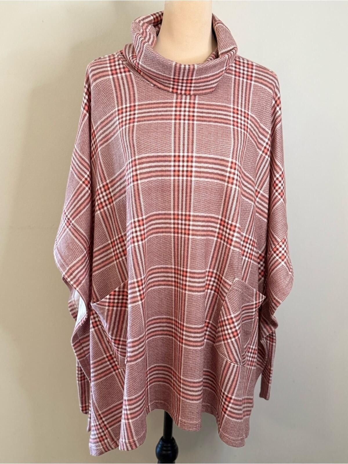 Michael Kors Kori America plaid cowl neck cape pockets buttery soft SZ SM Size S / US 4 / IT 40 - 1 Thumbnail