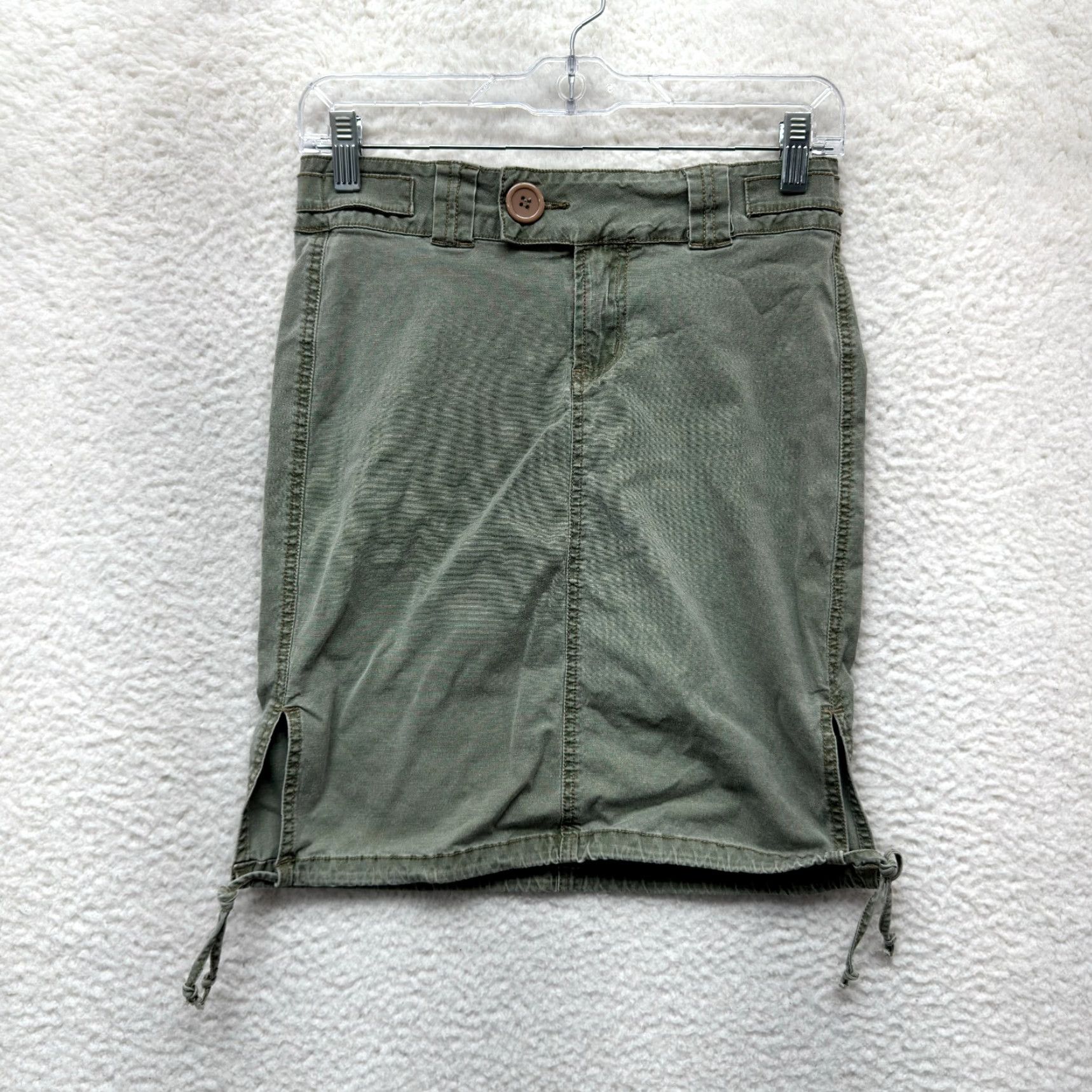 Olive VINTAGE Y2K Low Rise Cargo Skirt 0 2/24/25 Small Olive Khaki Green Fairy Grunge Women's Girls Mens Z Cavaricci Cotton Blend 2 Regular Green Sh0? Size 26" / US 2 / IT 38 - 2 Thumbnail