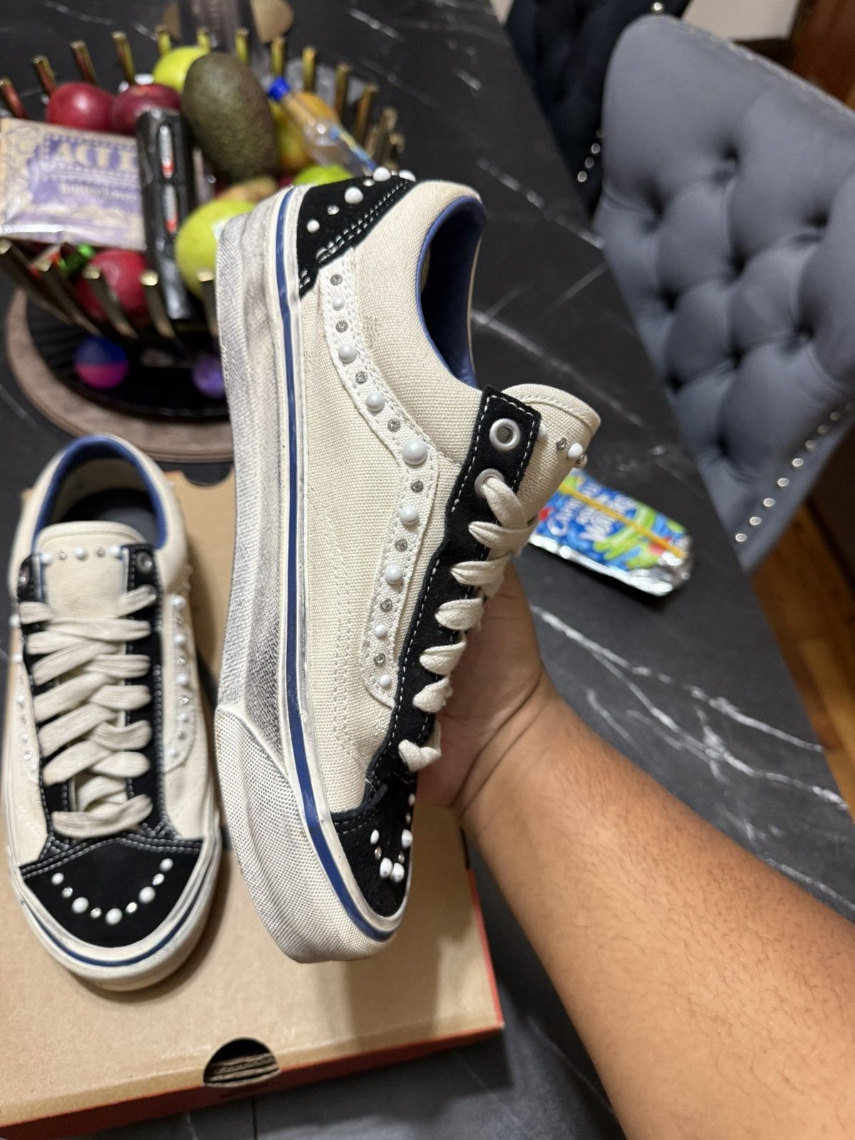 Satoshi Nakamoto × Vans Vans Otw Pearlized Pack Marshmallow Size 7.5 Size US 7.5 / EU 40-41 - 7 Thumbnail