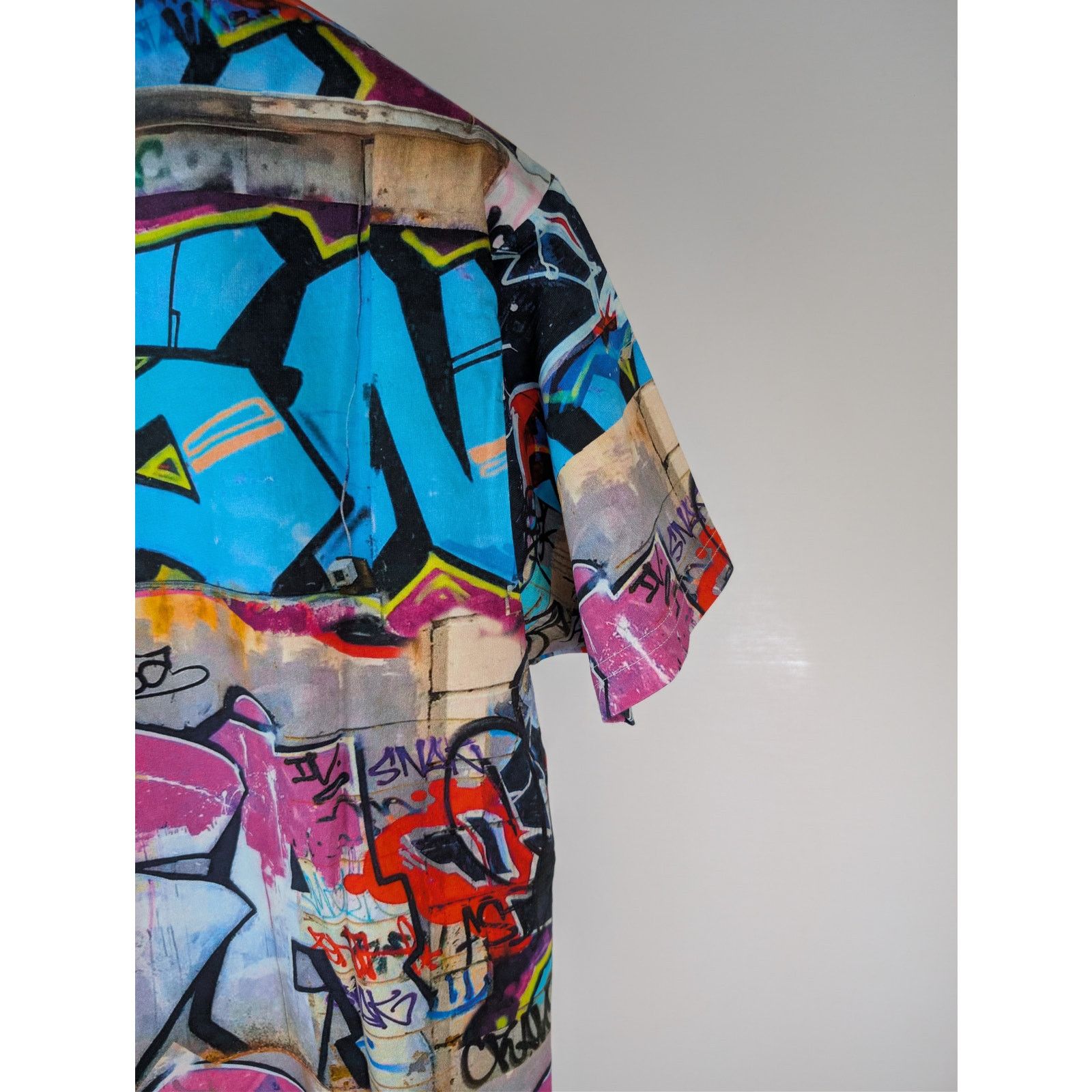 Vivienne Westwood o1rshd1 Classic Graffiti Print T-Shirt in Multiolor Size US M / EU 48-50 / 2 - 13 Thumbnail