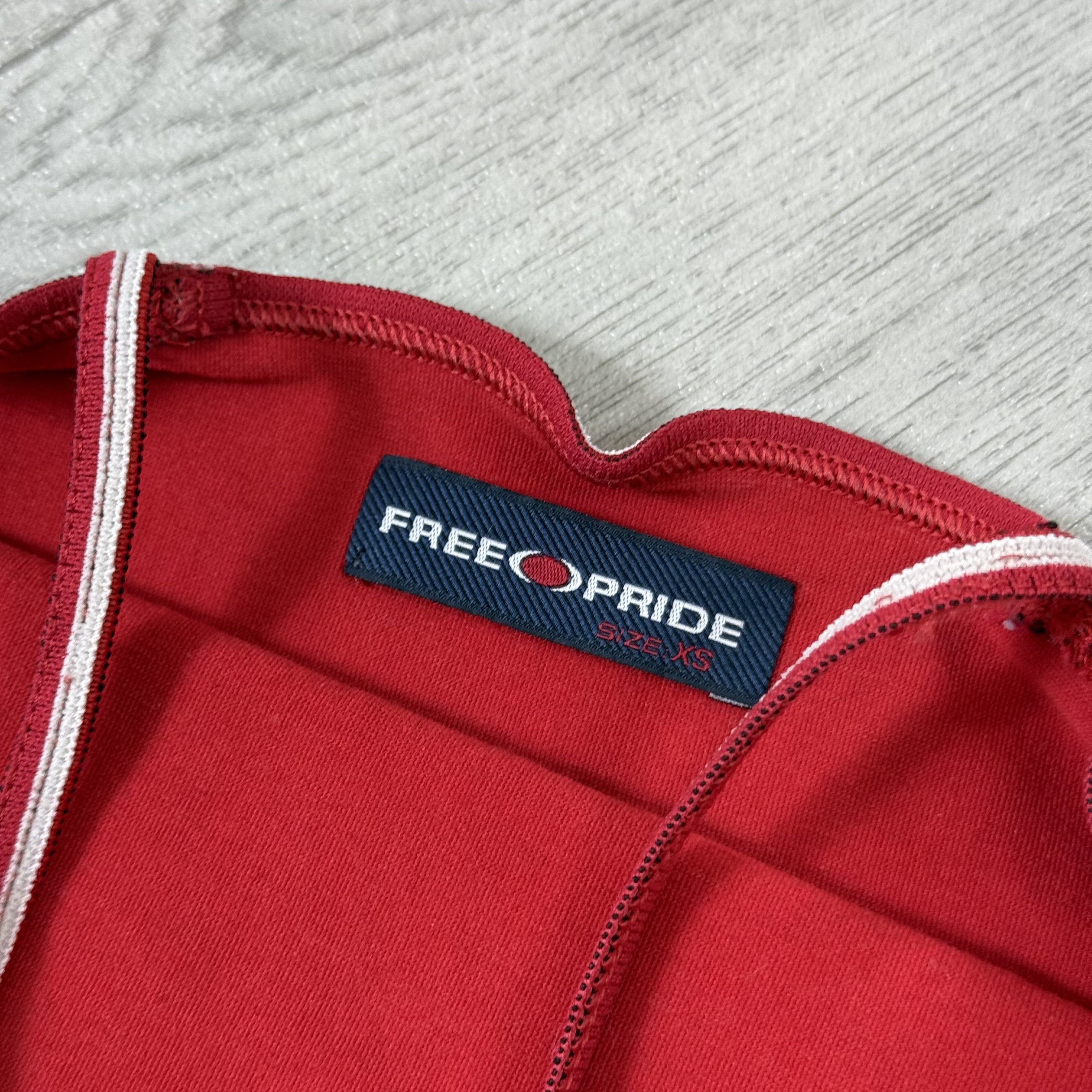 Vintage Vintage FREEPRIDE GIRLS 90s Rare Graphic Red Crop Top S Size S / US 4 / IT 40 - 6 Thumbnail