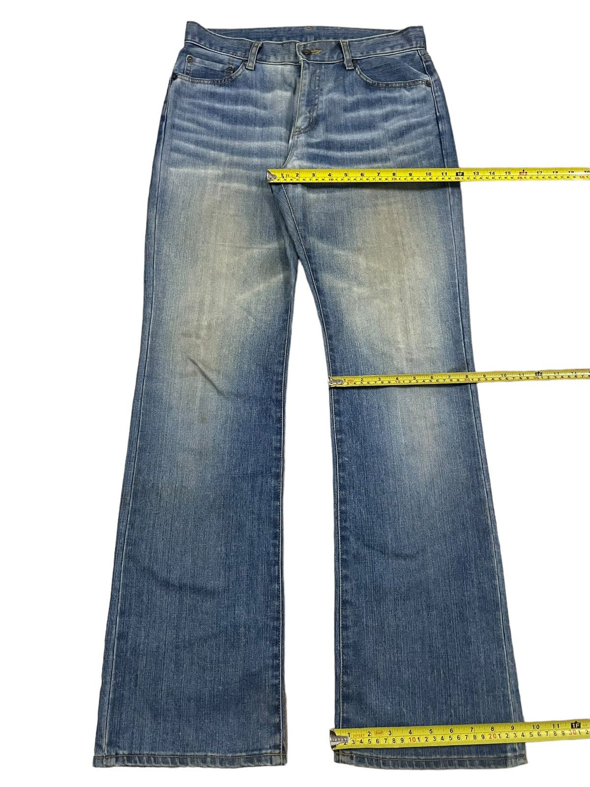 Jun Takahashi Vintage Y2K Japanese Brand Uniqlo Blue Wash Bootcut Jeans Size US 32 / EU 48 - 19 Thumbnail